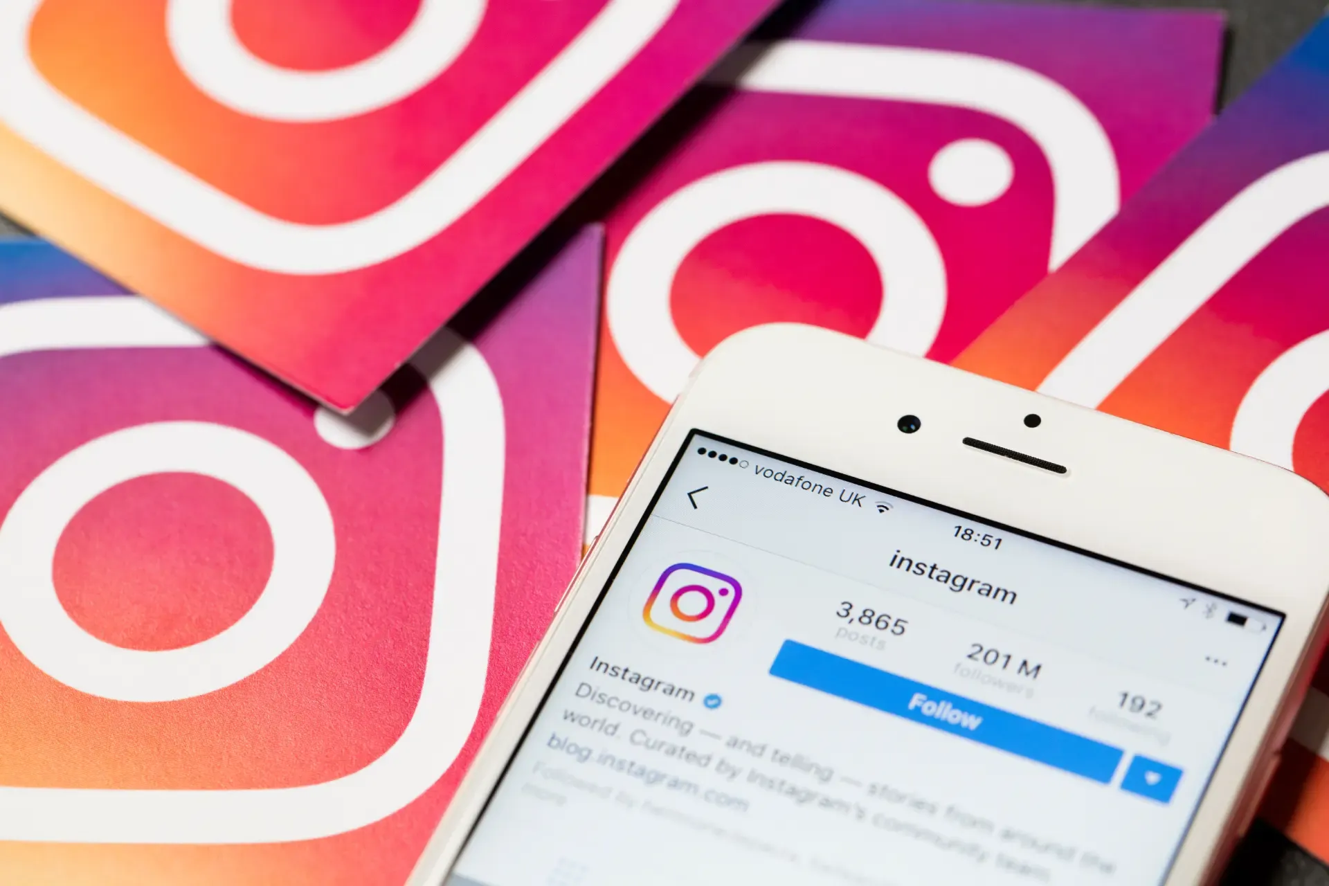 A person trying to send an Instagram message after being blocked.